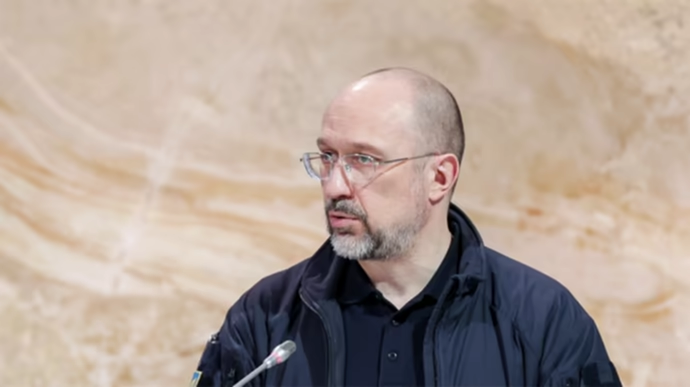Шмигаль назвав недоцільним перенаправлення коштів з телемарафону на ЗСУ