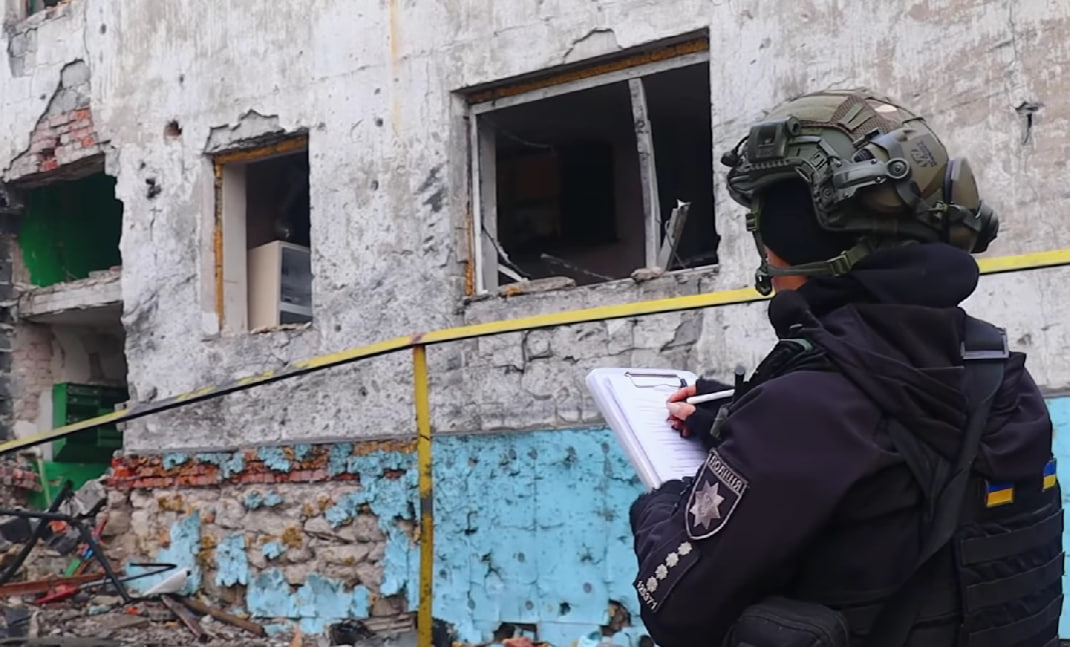 Россияне в двух километрах от Мирнограда: полицейские показали, как выглядит город – видео