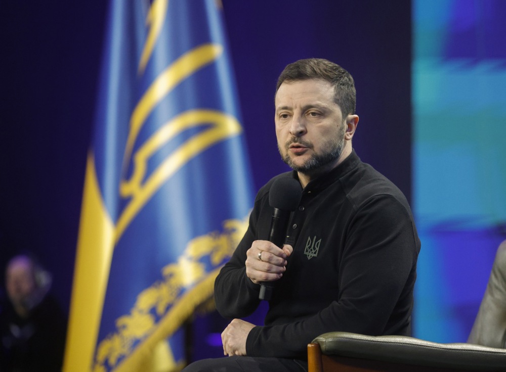 Зеленский: После войны сохраню максимально нужное количество ВСУ, несмотря на миротворцев
