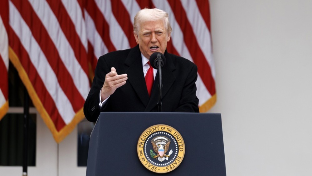 Трамп: Считайте полностью закрытым небо над Венесуэлой и вокруг нее