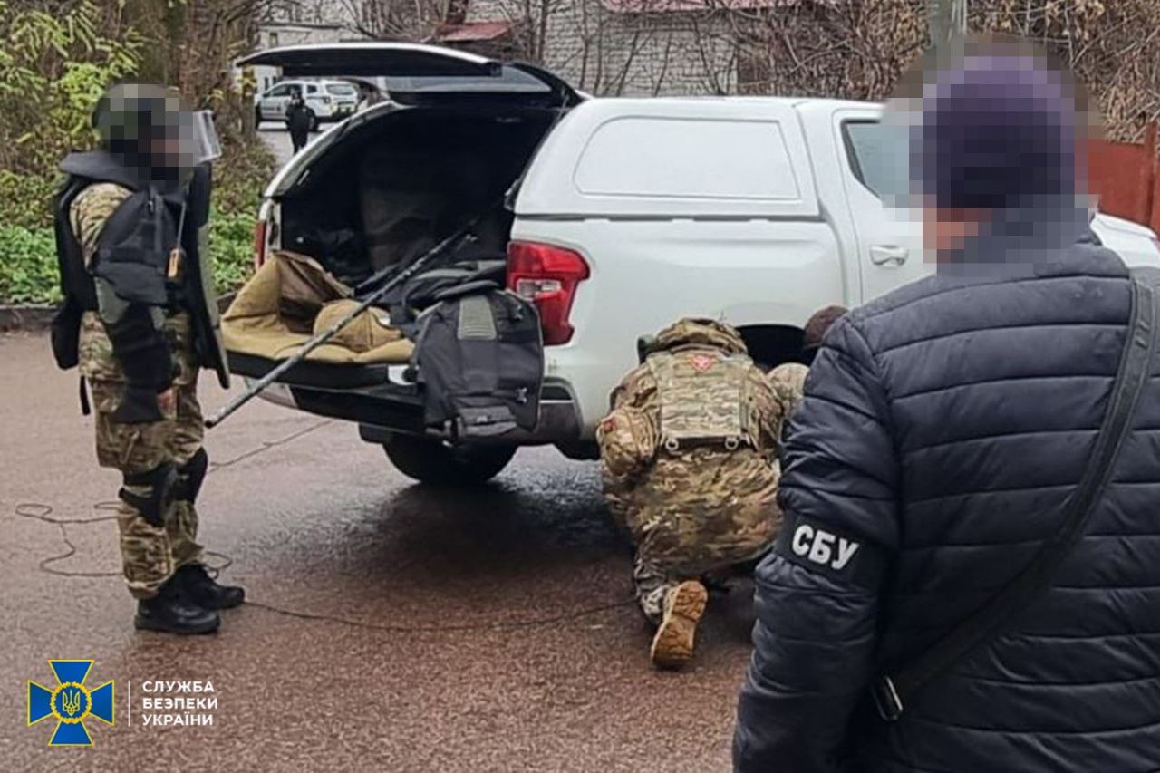 СБУ: Россия готовила теракт в Житомире – бомбу поручили изготовить школьнице из Бердичева