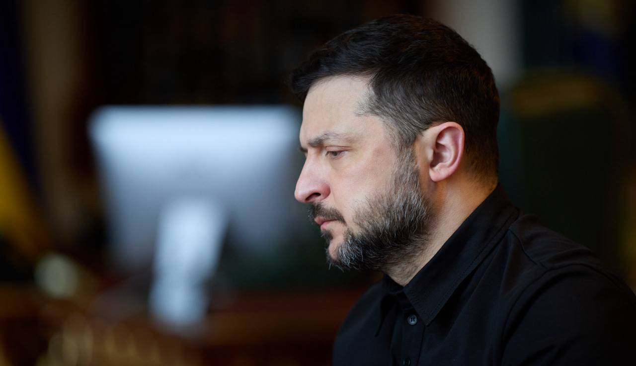 Зеленский: Ситуация в Киеве особенно сложная, правительство берет ее решение под свой контроль