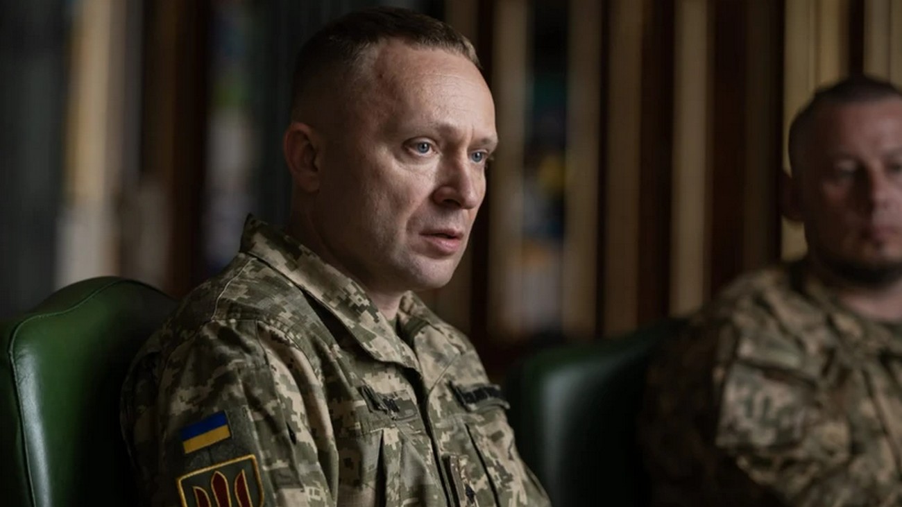 Бутусов: Командувати ЗСУ зараз можуть одиниці людей на планеті